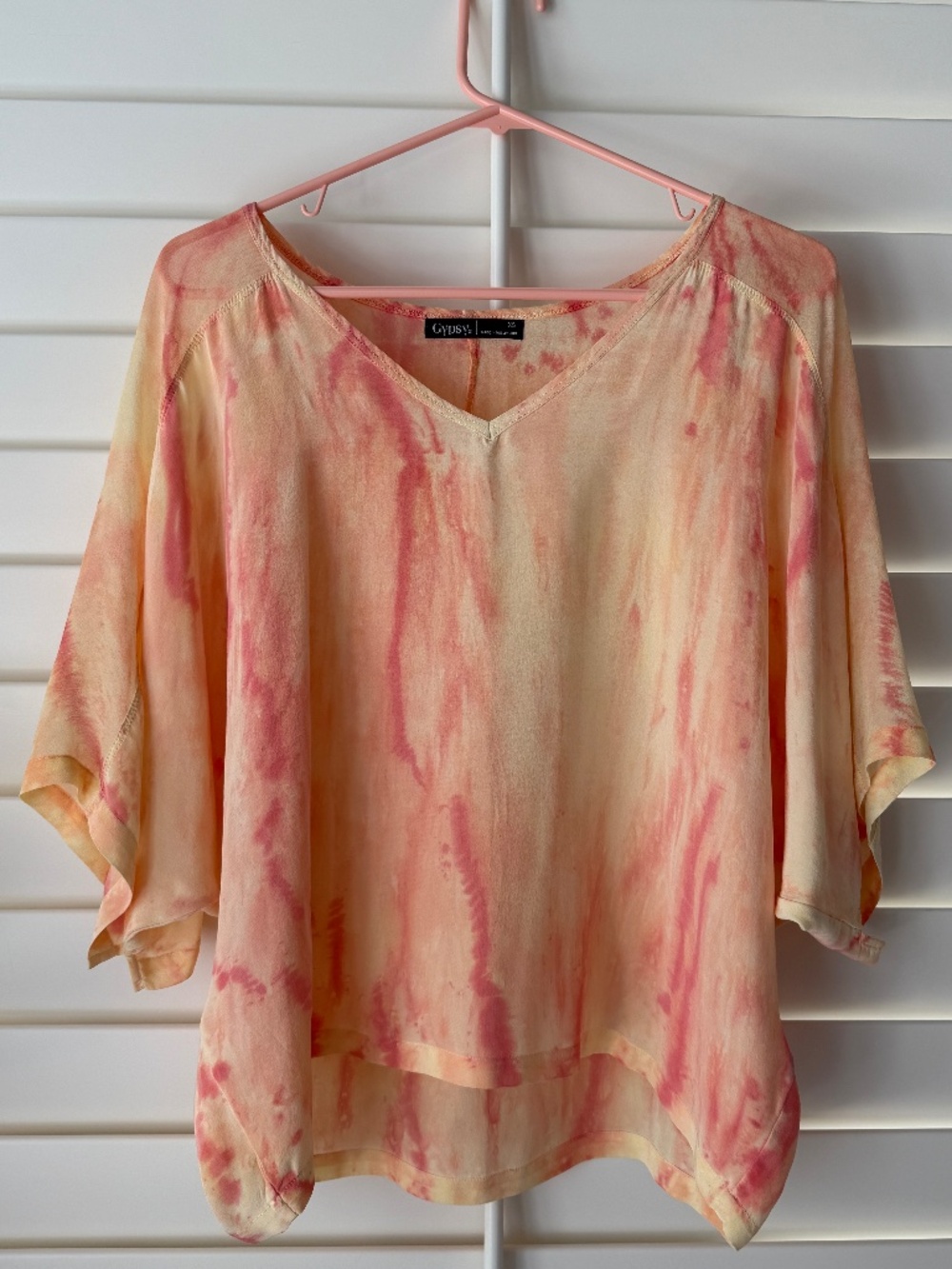 Gypsy 05 Peach Tie Dye Shortsleeve Top (Size XS)